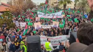 ירדן הפגנה מול שגרירות ארהב בעמאן...