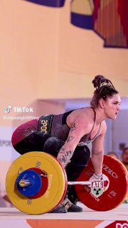 @mattierogerswl (76kg 🇺🇸) snatching 109kg / 240lb for 🥈 at worlds! 