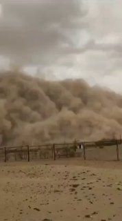 מונגוליה: סופת חול של הביוקר פגעה אמש בבירת המדינה אולן בטור....