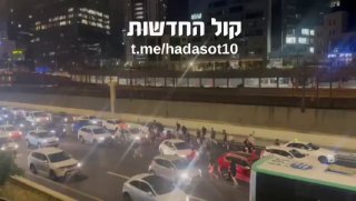 אנרכיסטים חוסמים את כביש איילון דרום...