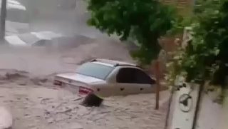 שיטפונות בעיר משהד, איראן. לפחות 40 הרוגים...