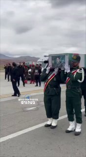 לקראת העברת הארונות לטהרן: רבבות בטקס האשכבה לנשיא איראן ושר...
