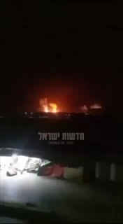 דיווחים בתימן על תקיפות אמריקניות...