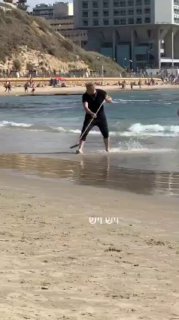 מנקים את החופים ליום העצמאות...