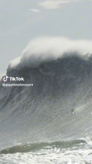 Relembrando essa onda Gigante surfada pelo @masonhycebarnes no dia 25/02/22 😱 Deixe seu comentário sobre...