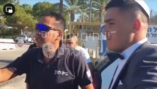 ‏בני הזוג מוריה ולידור פרץ מבית שאן היו בבגדי חתן וכלה...