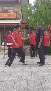 martialarts expert (@teacherspt): ״Selfdefense techniques teaching 