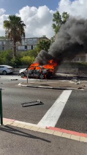 חשד לניסיון חיסול בחיפה: רכב התפוצץ ועלה באש – אין נפגעים...