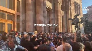 זירת הלחימה בין אזרביג'אן לארמניה בנגורנו קרבאך...