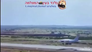 סרטון מלא של התרסקות מטוס איליושין-76 בזמן נחיתה בנמל התעופה...