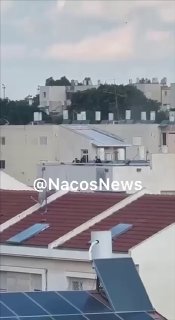 תיעוד: מחבלי חמאס בטנדר בתוך שטח ישראל מבצעים ירי...