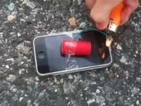 לפוצץ אייפון עם נפץ
