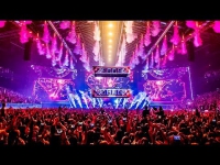 Dimitri Vegas & Like Mike - Bringing The Madness 2017 "Reflections"