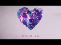 Above & Beyond vs Armin van Buuren - Show Me Love