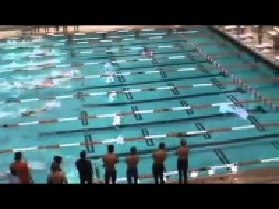 צפו: השאיר להם עשן במים בתחרות השחייה