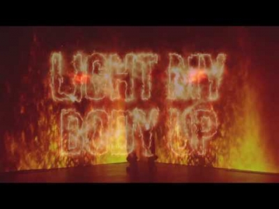 David Guetta feat Nicki Minaj & Lil Wayne - Light My Body Up