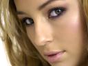 רקעים Keeley Hazell