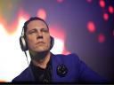 רקעים Tiesto