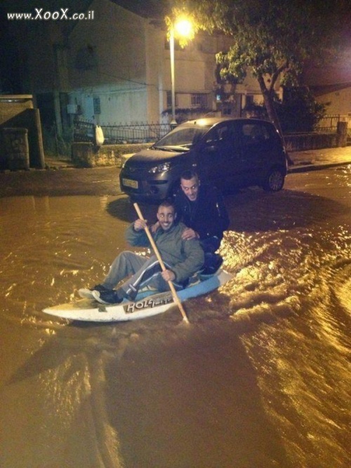 אטרקציית קיאקים בנס ציונה