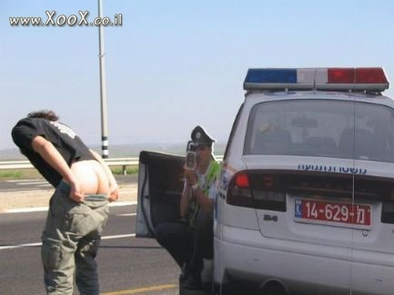 תמונת לא שם על המשטרה